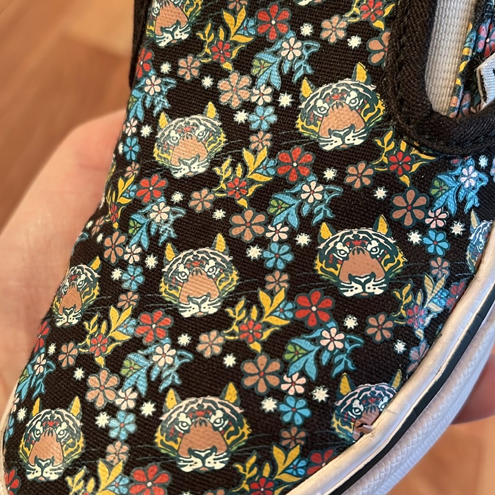 🌺 Vans Shoes - Picture 4 of 15